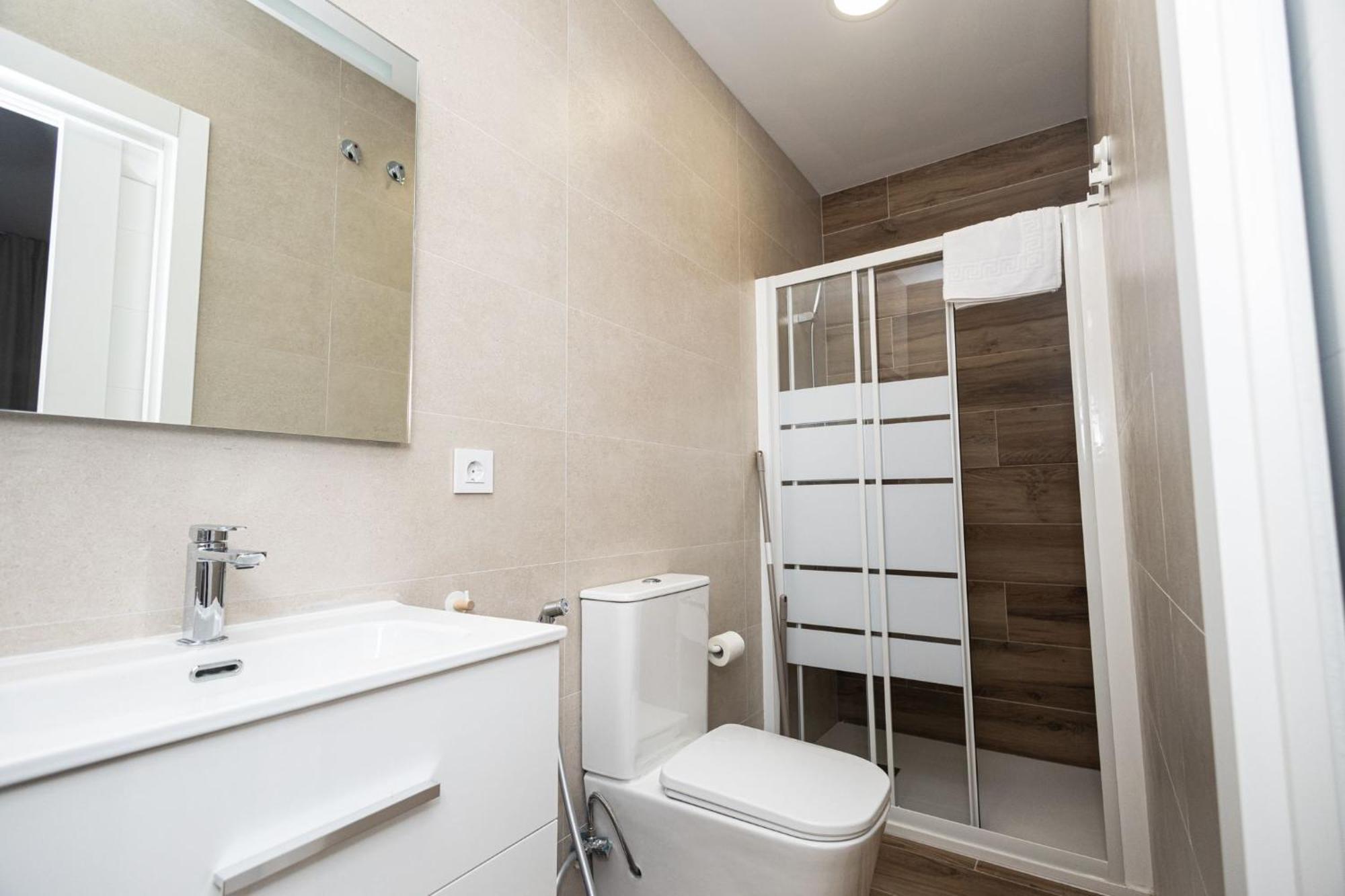 Ra Apartamentos Sevilla Alicante Eksteriør billede