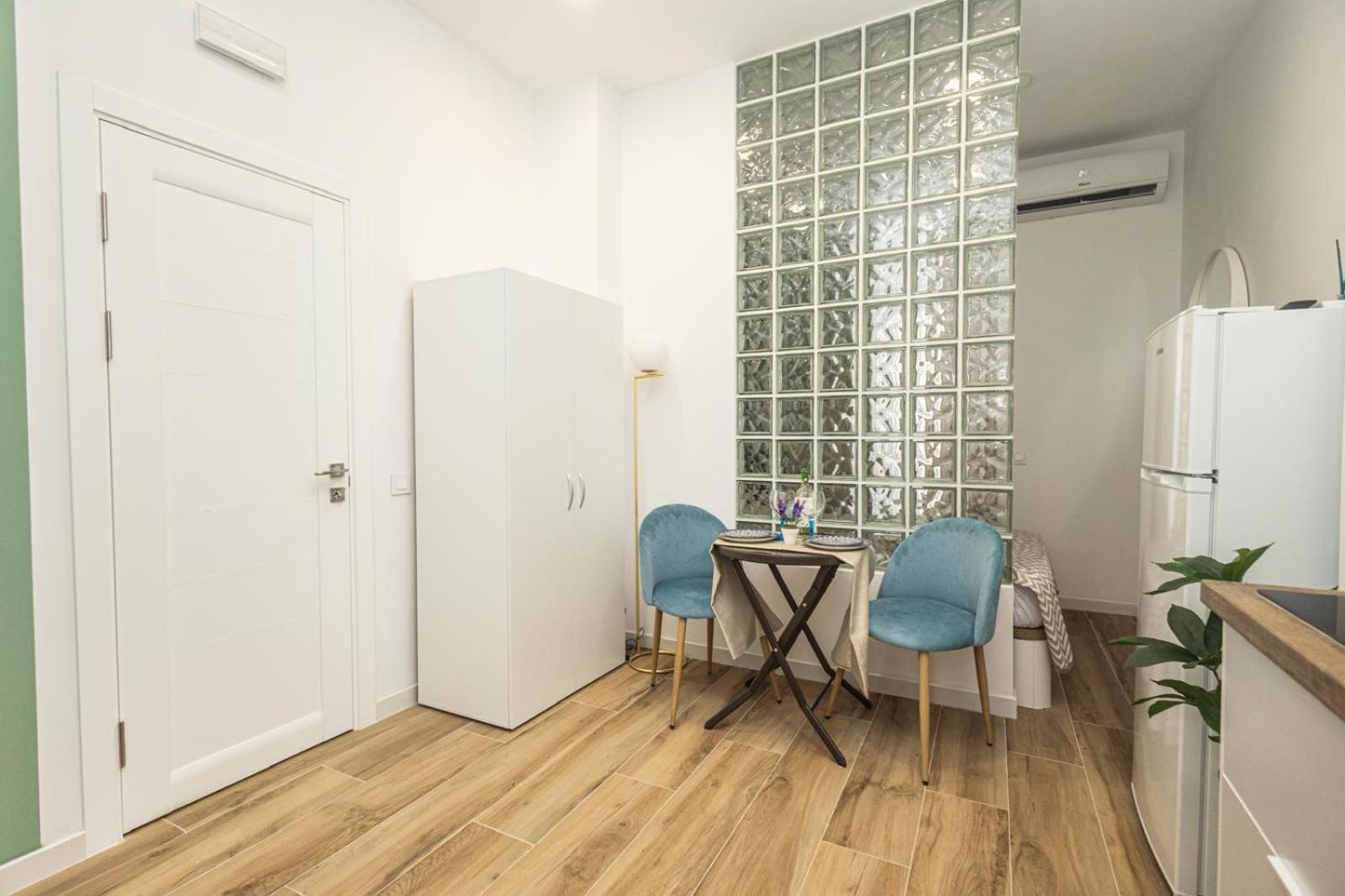 Ra Apartamentos Sevilla Alicante Eksteriør billede