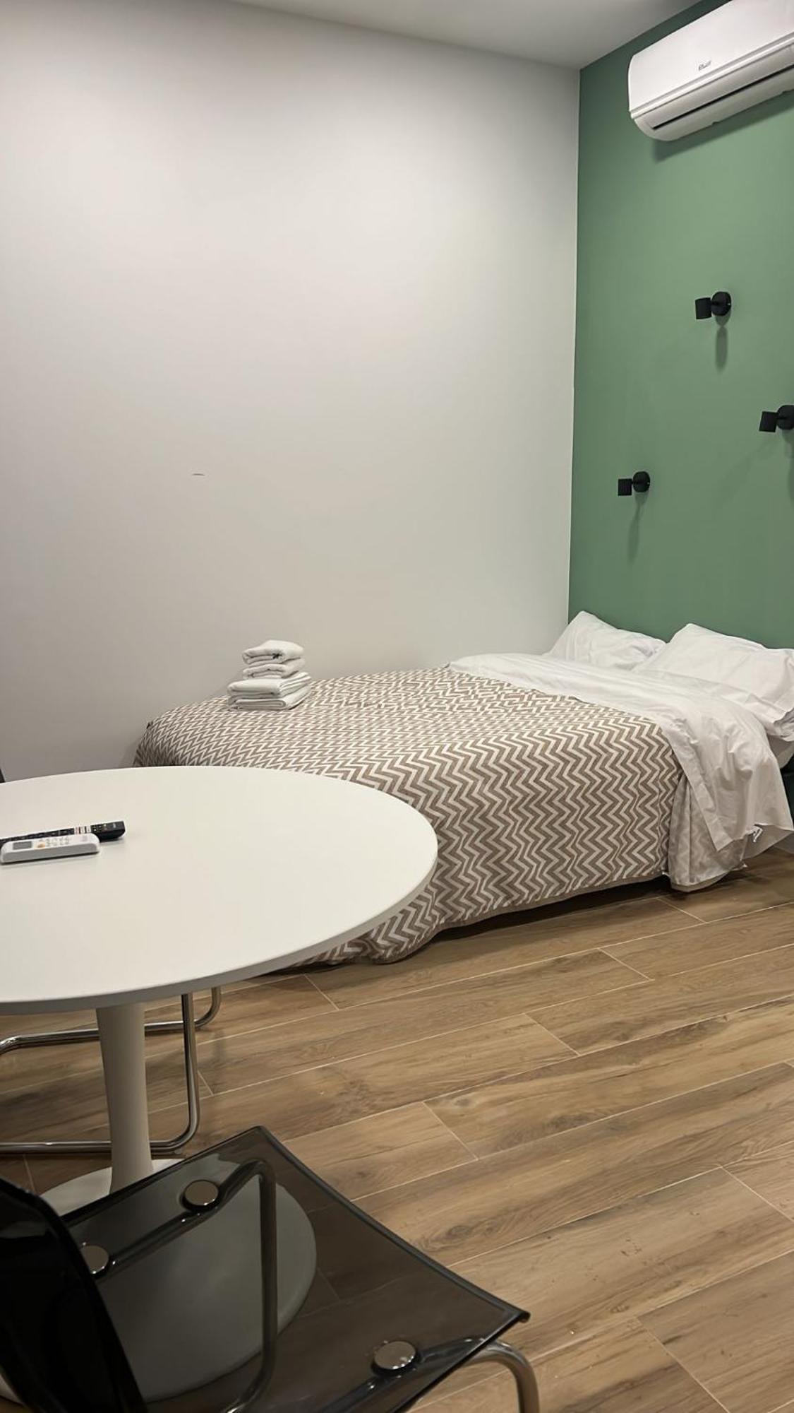Ra Apartamentos Sevilla Alicante Eksteriør billede